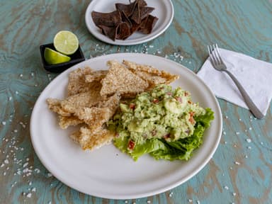 Guacamole con Chicharron