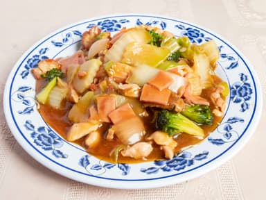 Chop Suey en Salsa con Pollo y Verduras