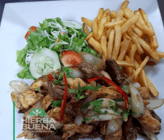 Fajitas Mixtas de Pollo y Res