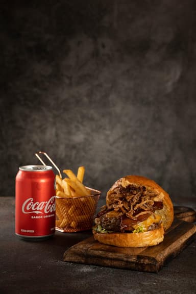 Combo Angus Master + Coca Cola + Papas
