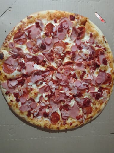 Pizza Meat Deluxe Grande