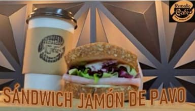 Sándwich de Jamón con Queso