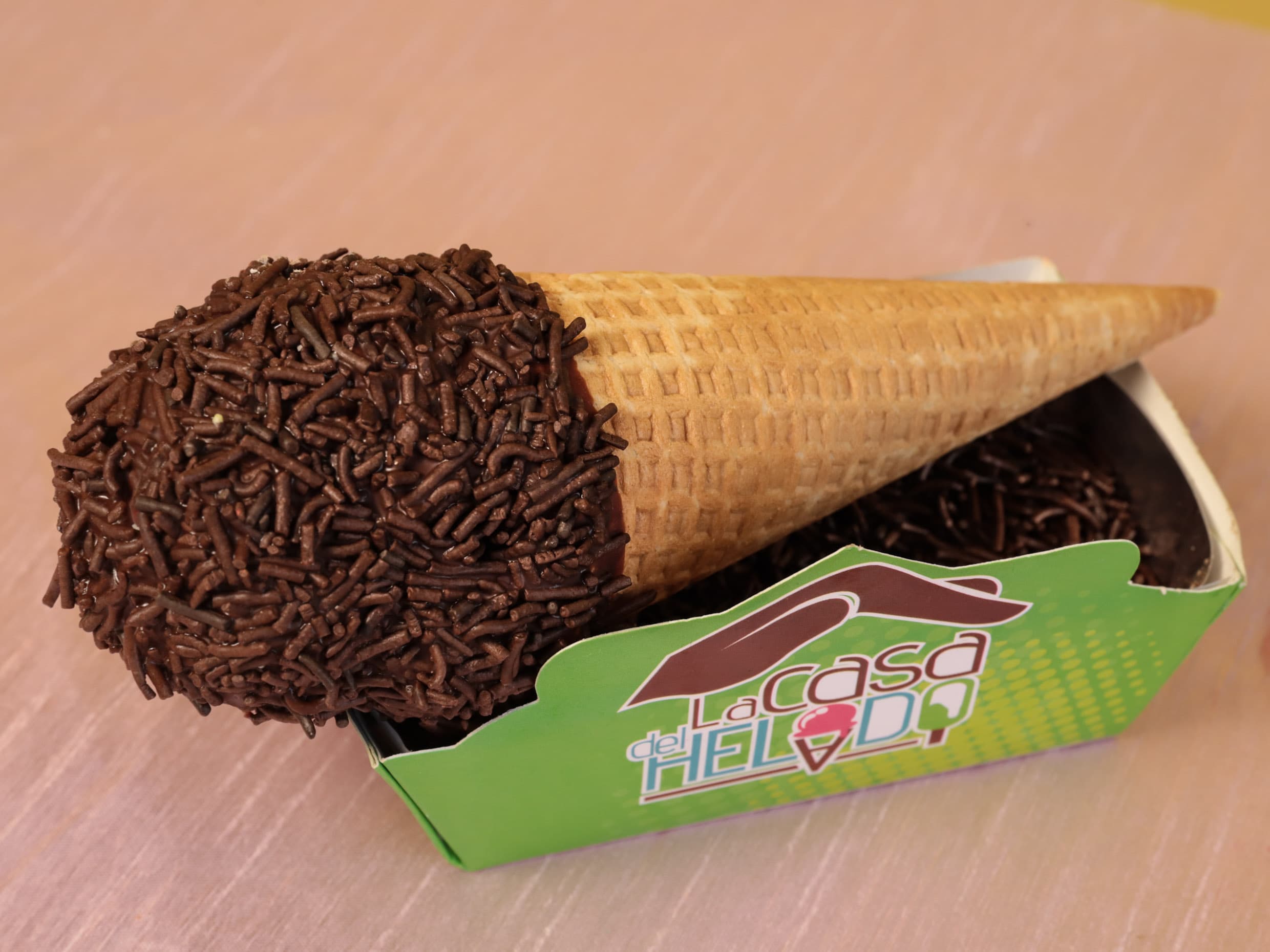 Cono con granillo de chocolate