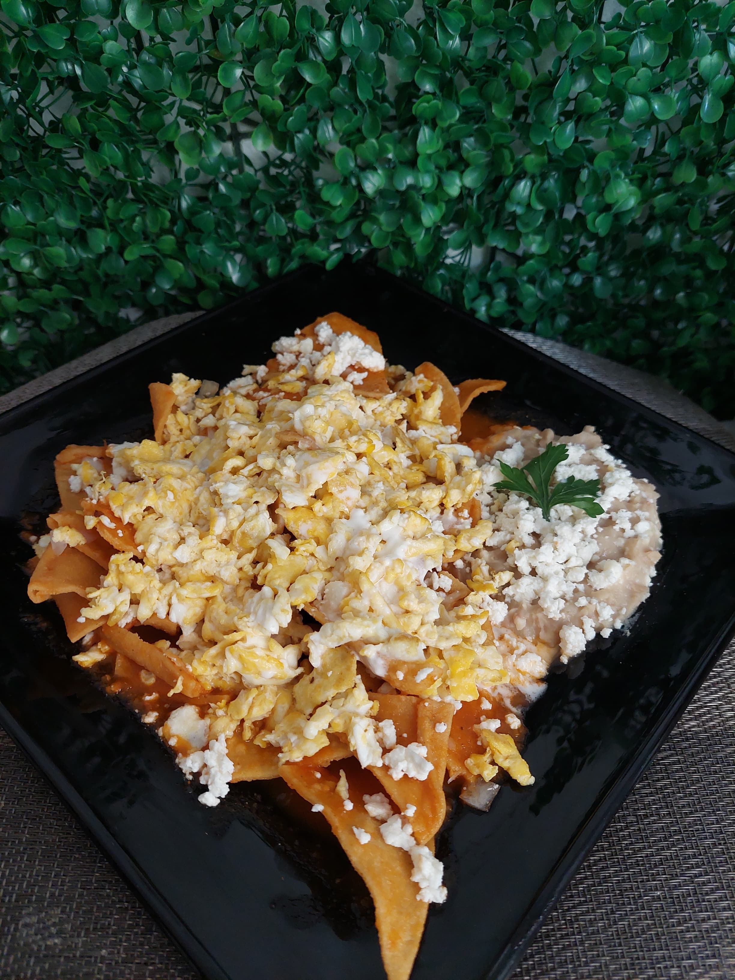 Orden de Chilaquiles de Huevo Revuelto
