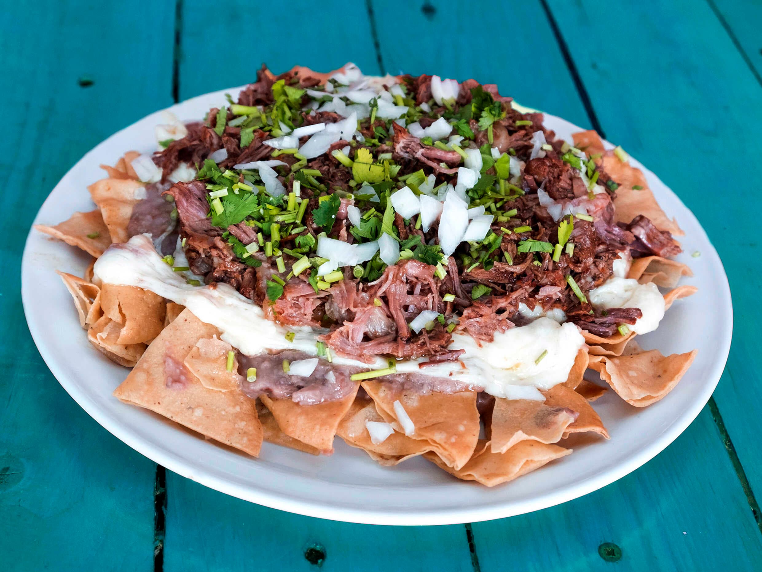 Nachos con Birria