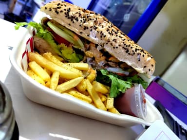 Baguette de Pollo con Papas 🔥