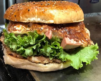 Hamburguesa Salchi Burguer