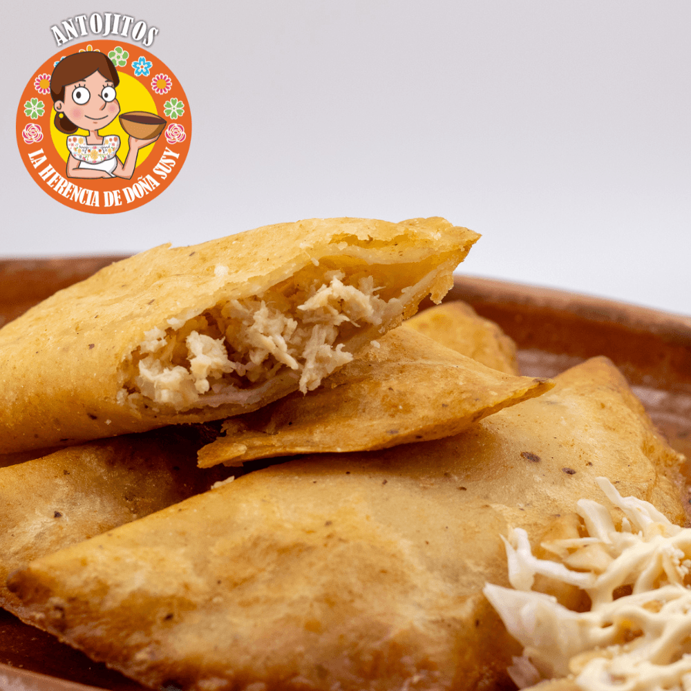 Empanadas de Pollo (Orden 4 pz)