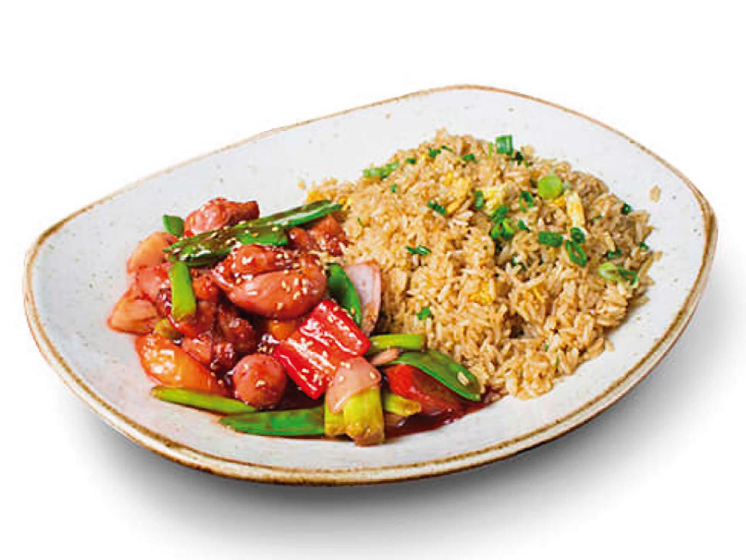 Pollo con Tamarindo y Arroz Chaufa