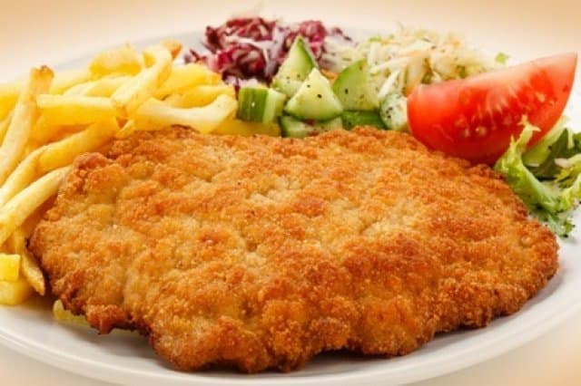 Milanesa de pollo "El Teapaneco"
