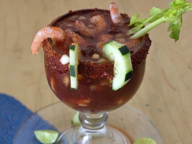 Coctel de Camarón con Pulpo y Callo Grande