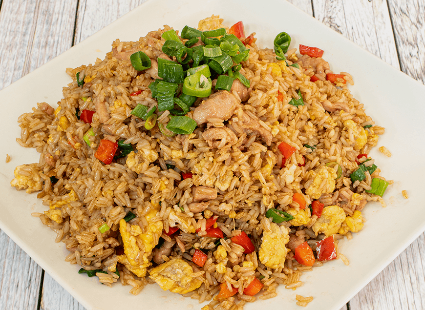 Arroz Chaufa con Pollo y Chorizo