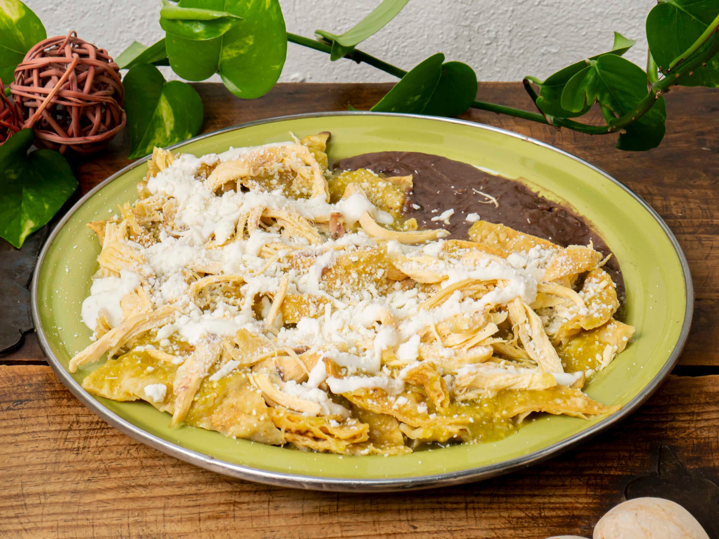 Chilaquiles con Pollo