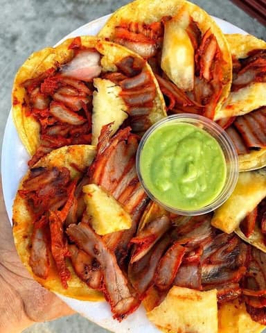 Combo- Tacos de pastor,con Burro y Agua solo efect