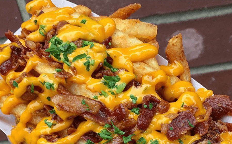 Papas con Queso y Tocino