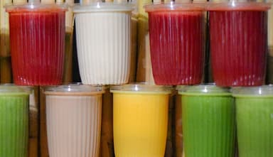 Jugo Combinado (Zanahoria con Piña y Apio)
