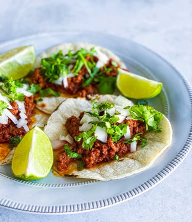 Taco de Chorizo con Tortilla de Harina