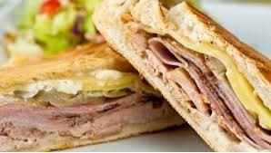 Sandwich Mixto.