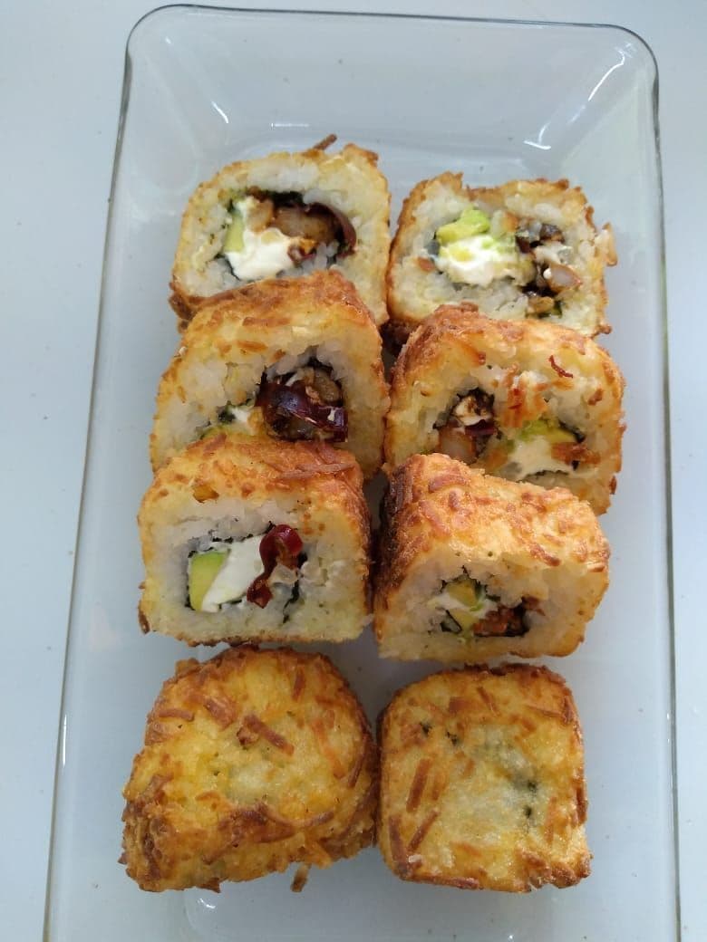 Coco Maki ……………