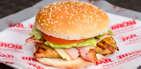 Hamburguesa Pollo Especial en Combo