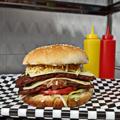 Combo Hamburguesa Doble Carne