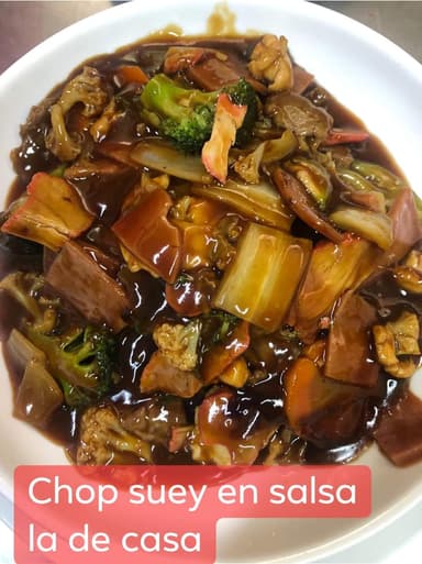 Chop Suey Especial de la Casa con Camarones