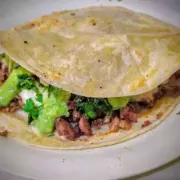 Mulita Grande de Harina con Asada