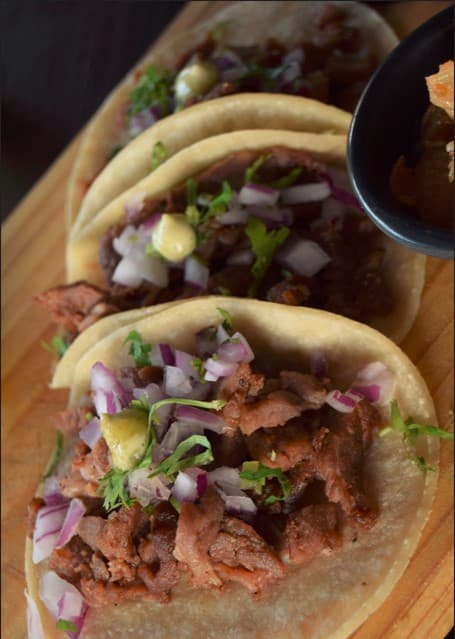 Tacos de Rib Eye.