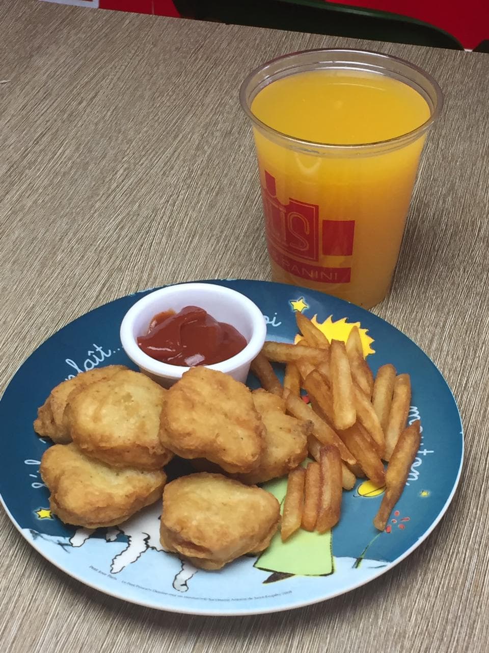 Nuggets de Pollo con Papas