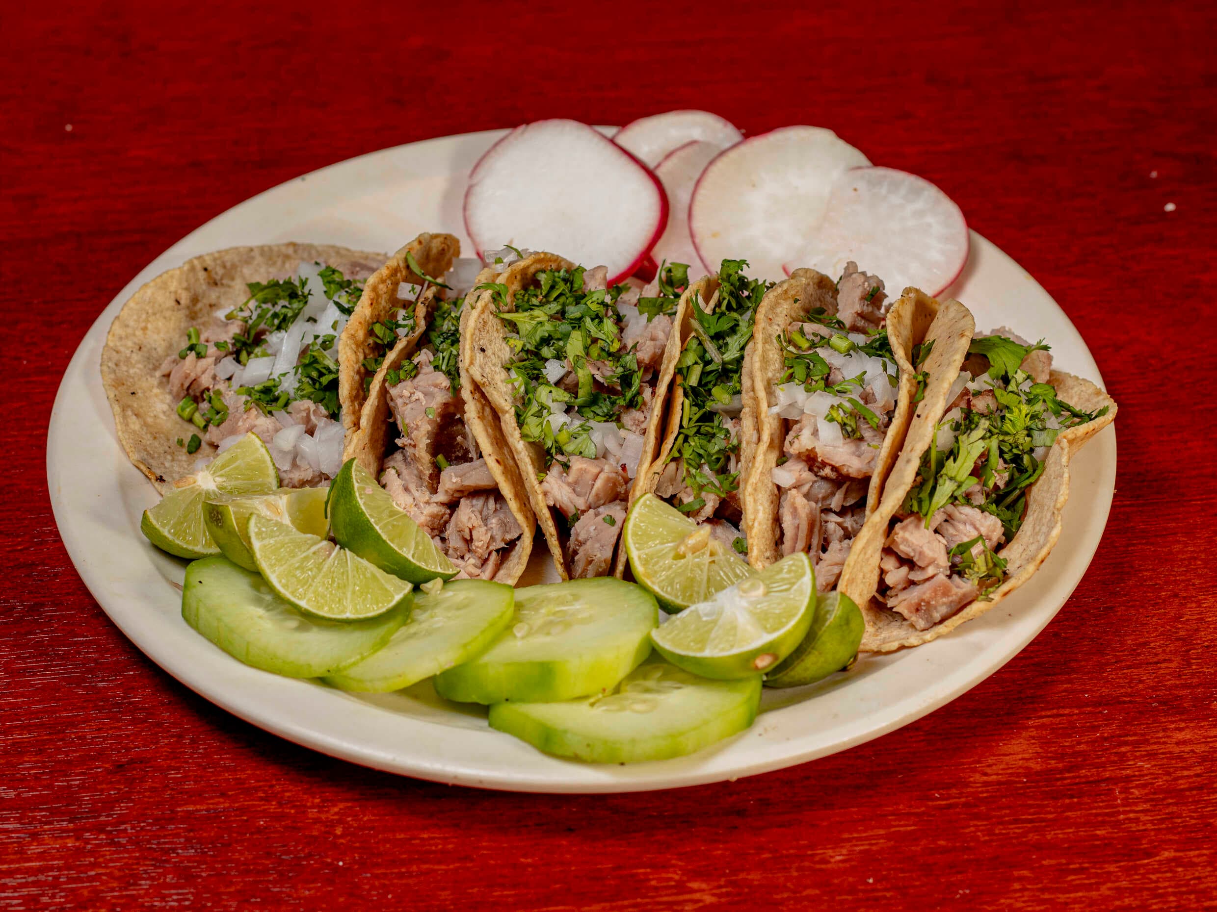Orden de 6 tacos de suadero