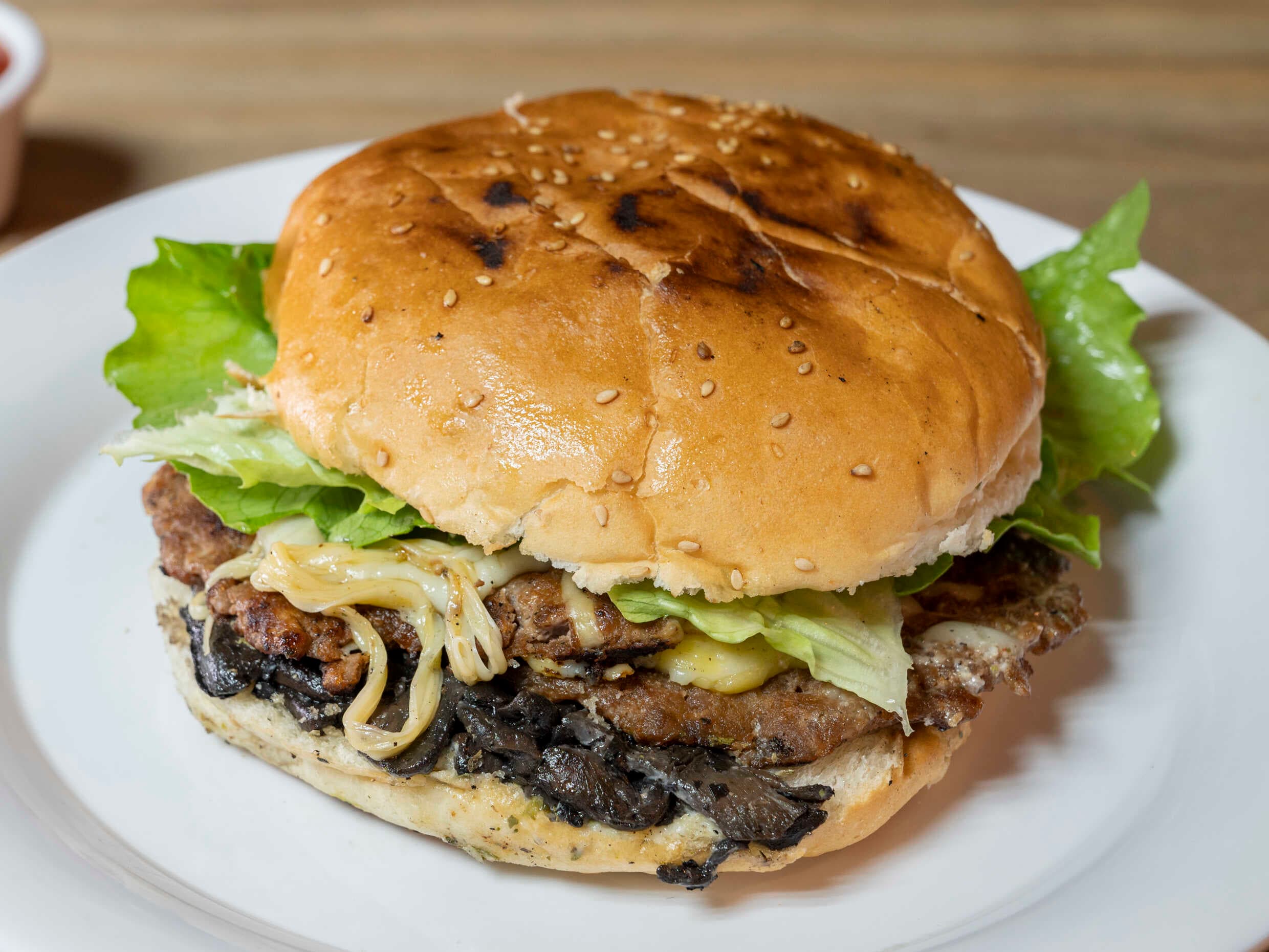 Rancho Burger 1/2