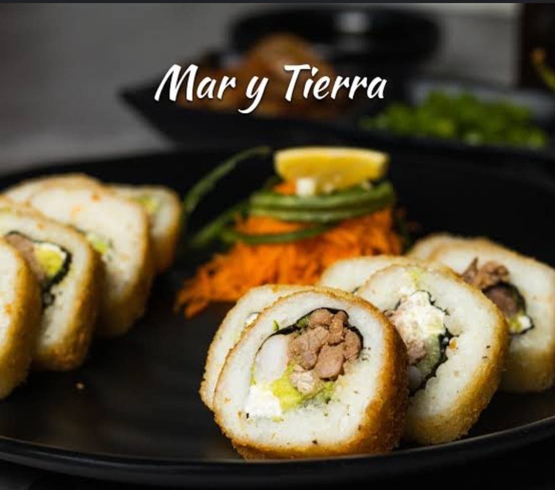 2 Rollos Sushi Mar y Tierra Promo