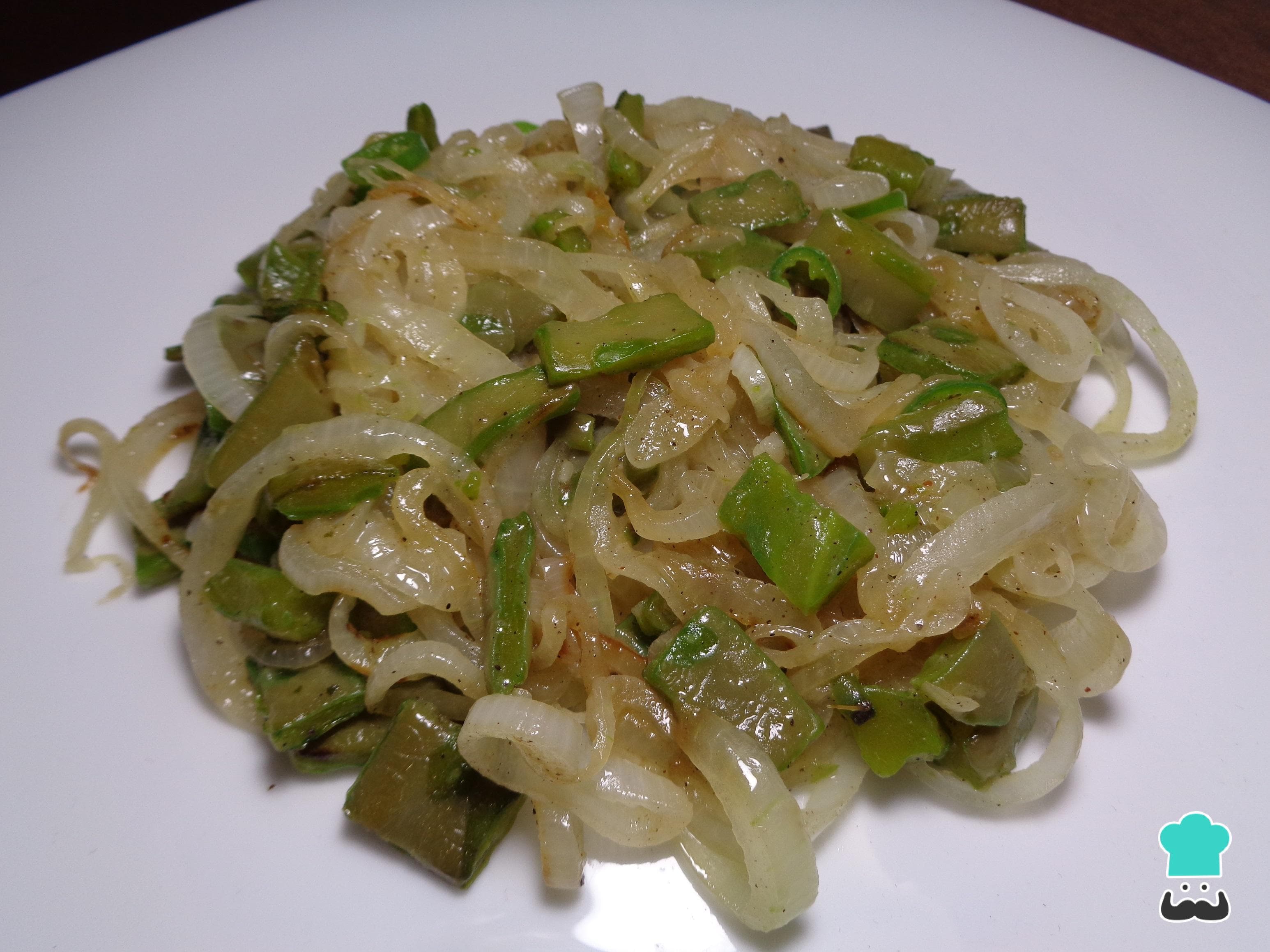Cebolla con nopales