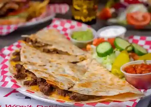 Quesadilla Mixta