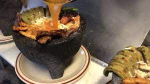 Molcajete al Ajillo