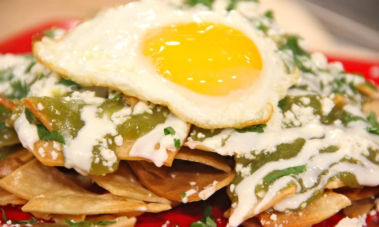 Chilaquiles con Huevo