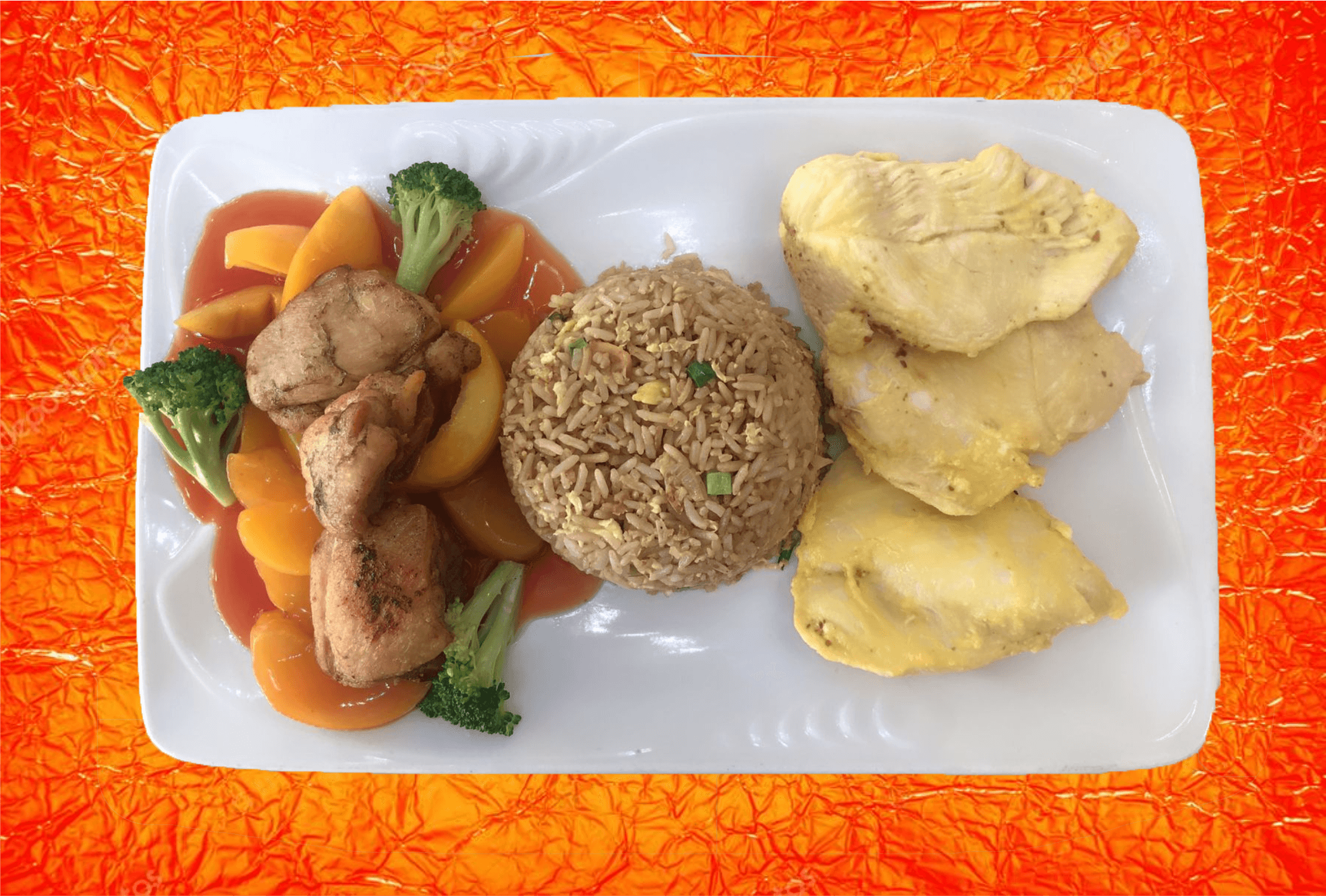 Chicharrón de Pollo más Pollo con Durazno y Chaufa