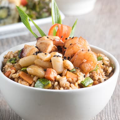 YAKIMESHI CON MARISCOS