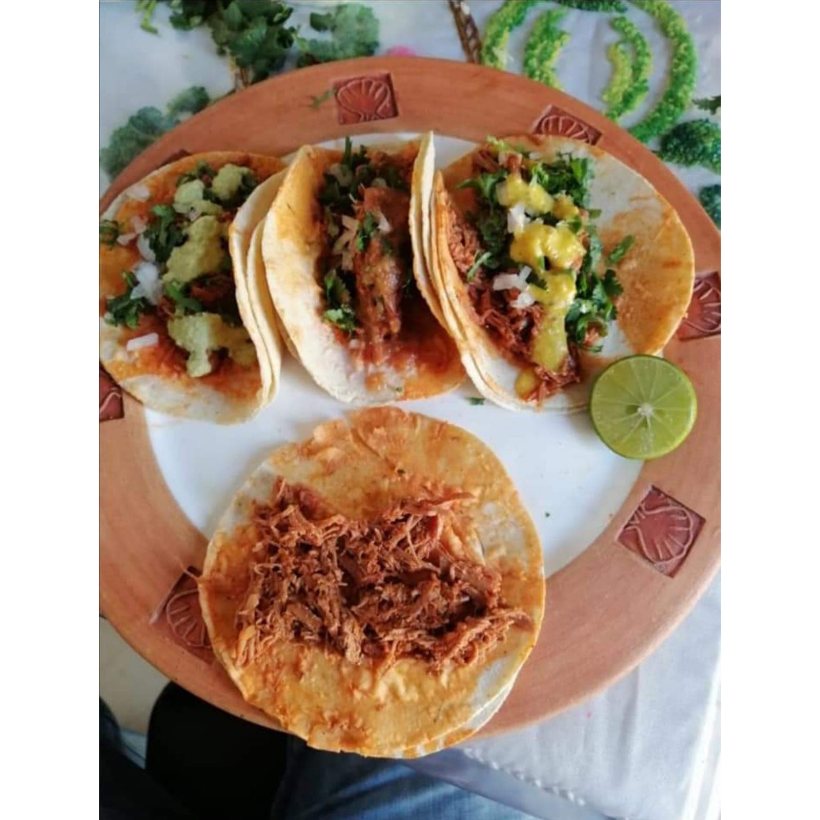Combo 4 Tacos Suaves + Refresco de Sabor