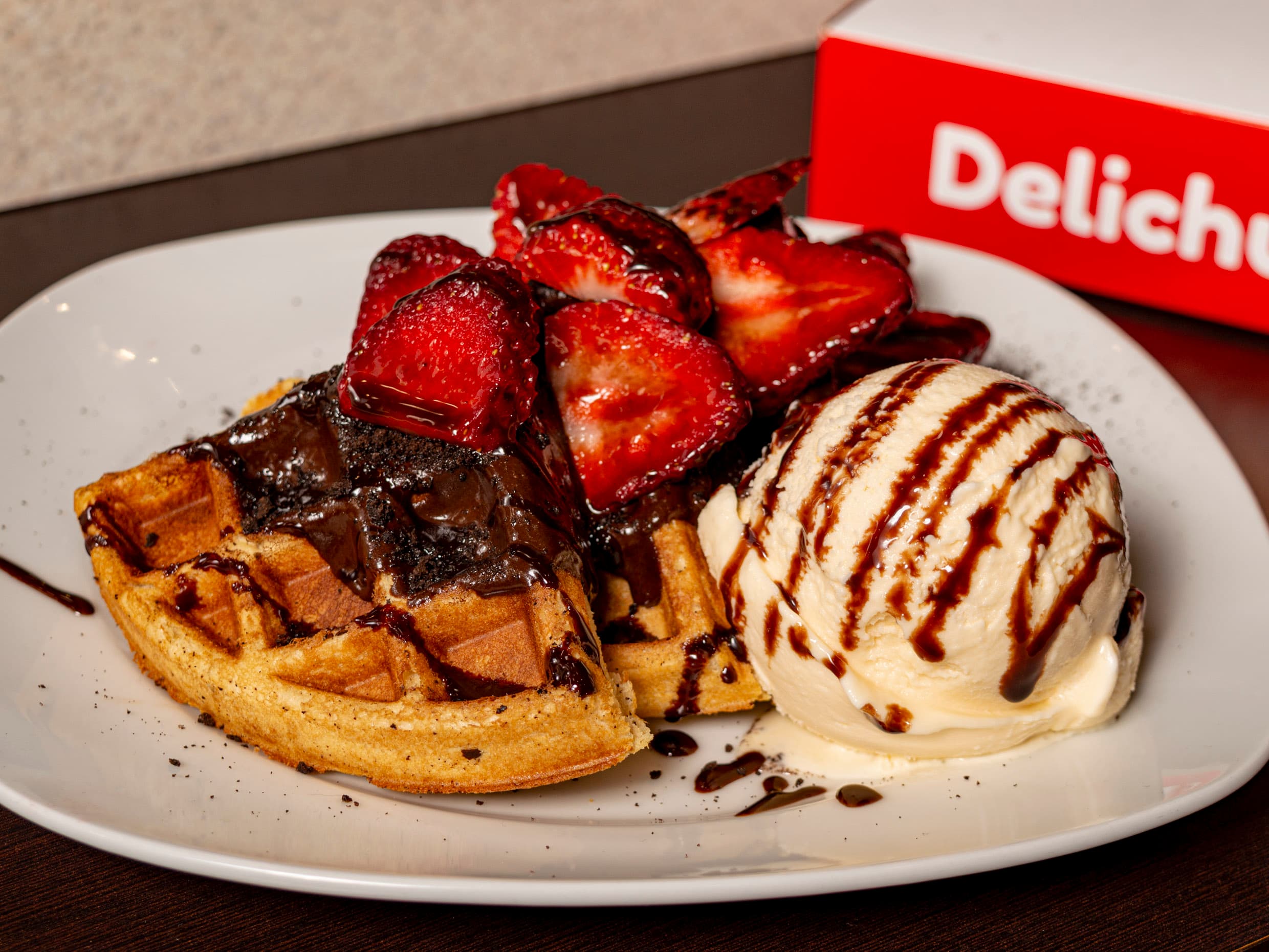 Waffle con Helado