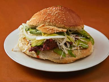 Cemita de Carne Enchilada