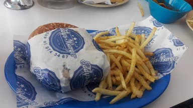 Hamburguesa Sencilla + Papas