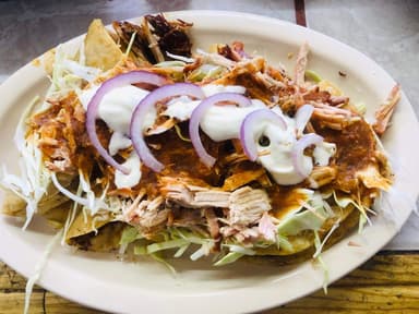 Orden de Tacos Dorados 4pz de carne súper ricos