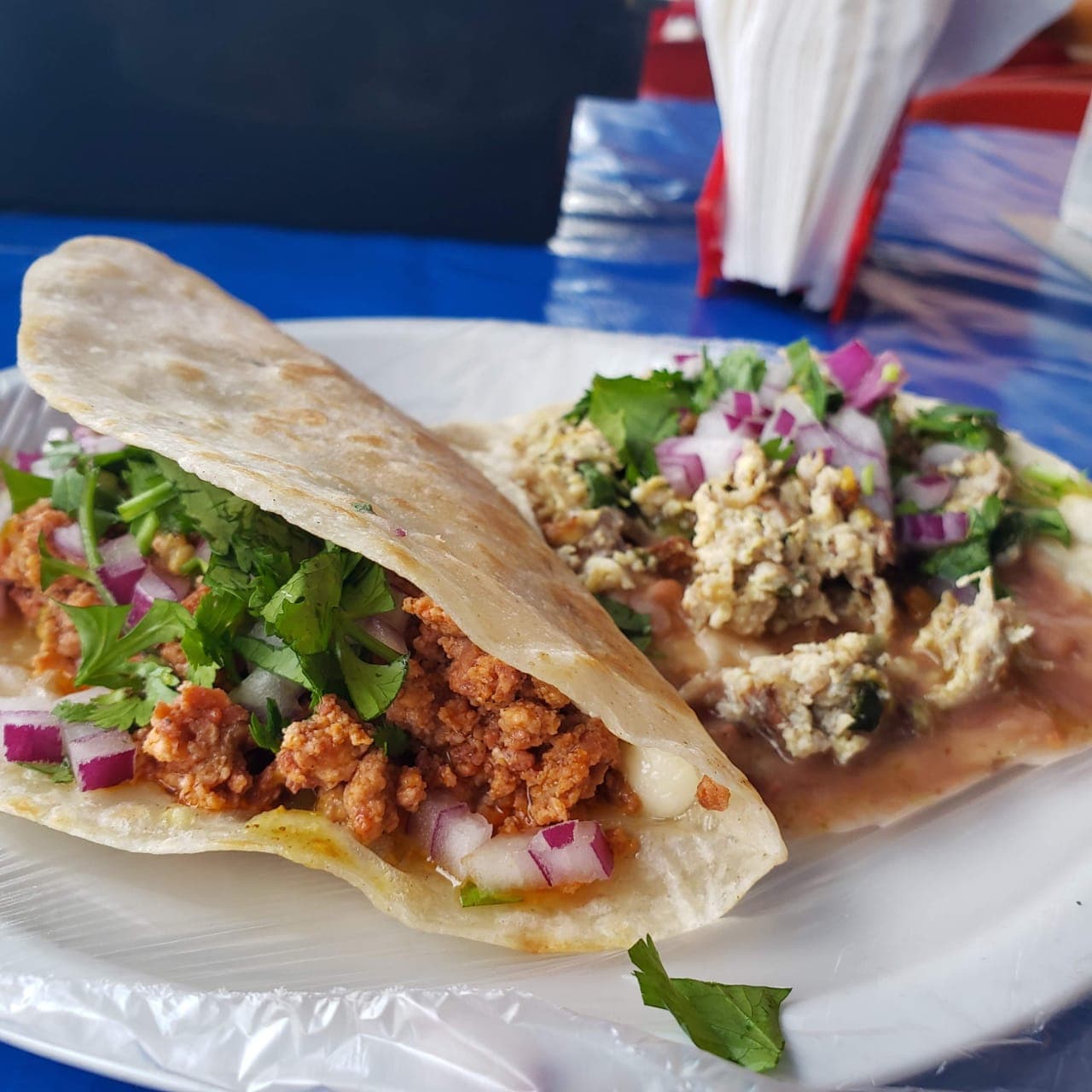 Taco de Chorizo con Huevo