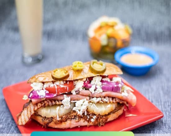 Combo 2 tortas hawaiana