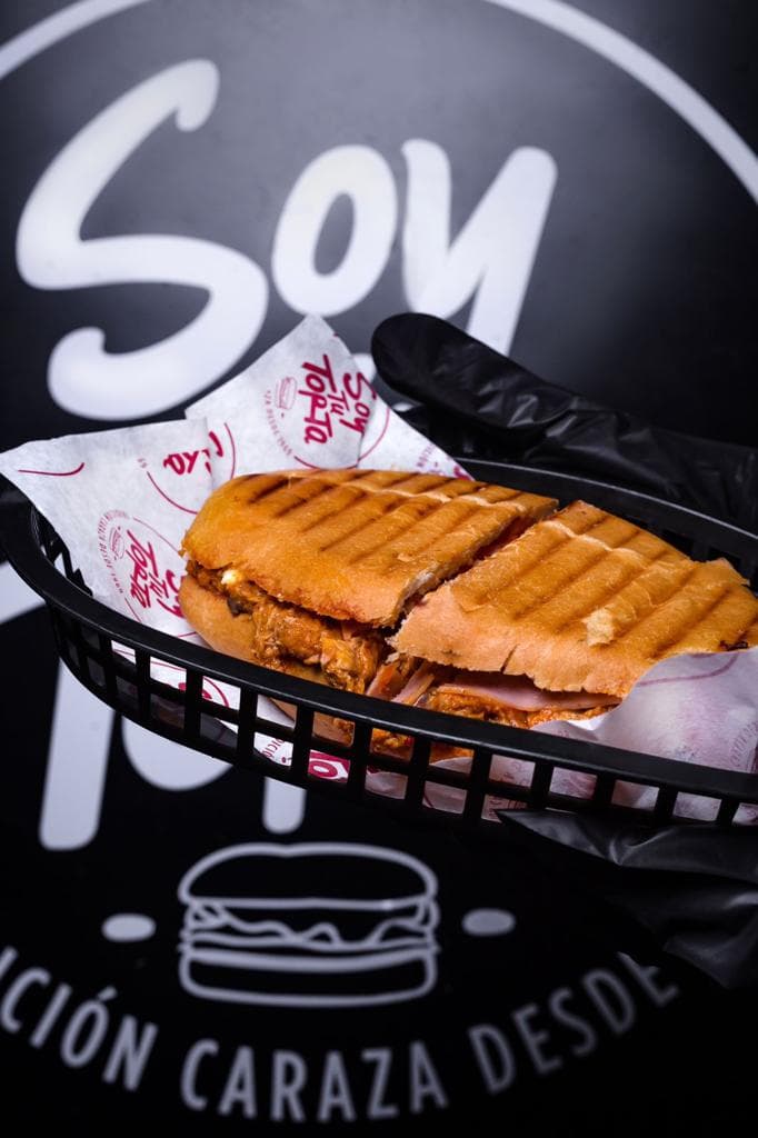 Torta de Pierna con Jamón