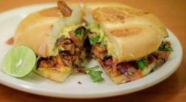 Combo - 1 Torta de Asada + Jamaica 1 Litro