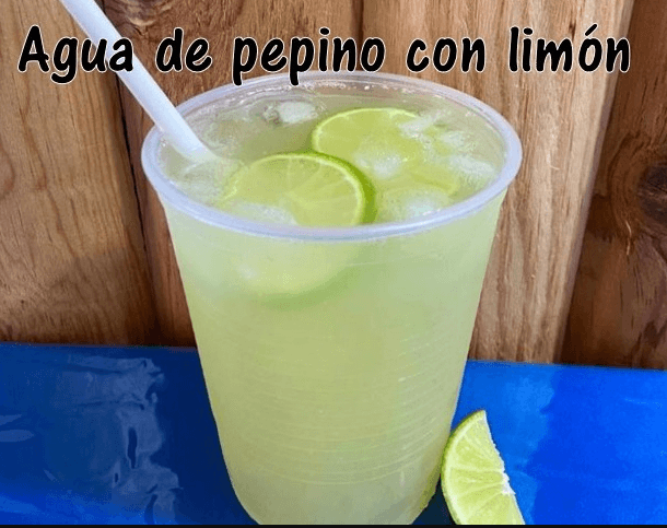 Agua de Pepino con Limón