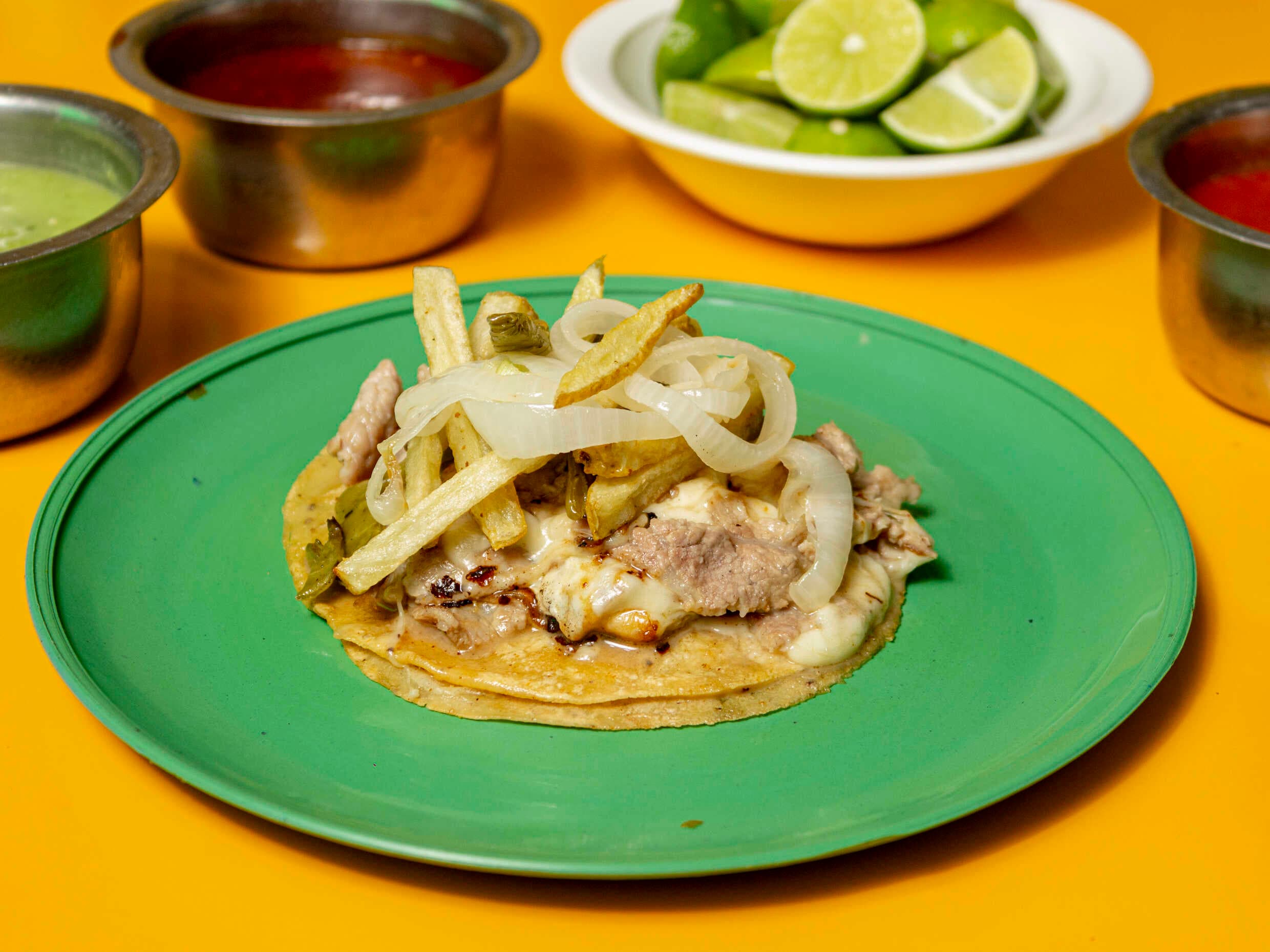 Bistec con Queso