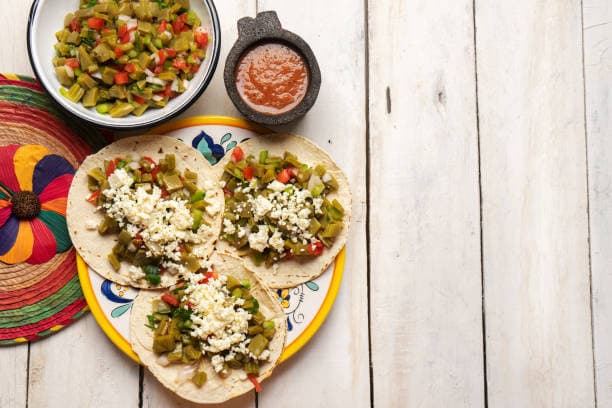 Taco de Nopal con Queso